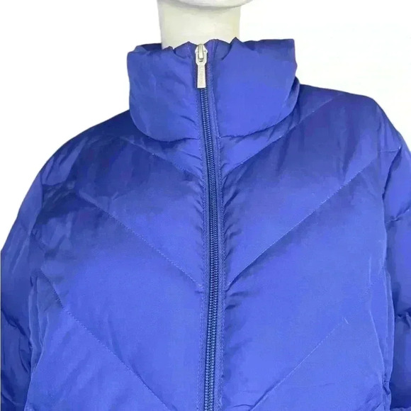 Lands’ End Women’s Cobalt Blue Size M Winter Jacket. - Picture 3 of 10